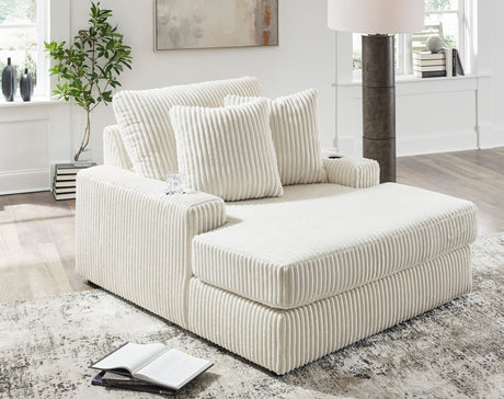Lindyn Ivory Chaise front view showing upholstery and seating