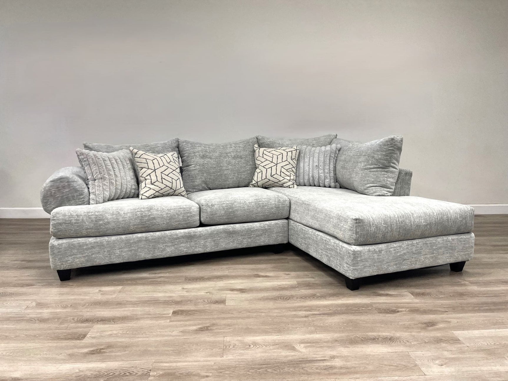 Gil Gray sectional sofa left chaise main view