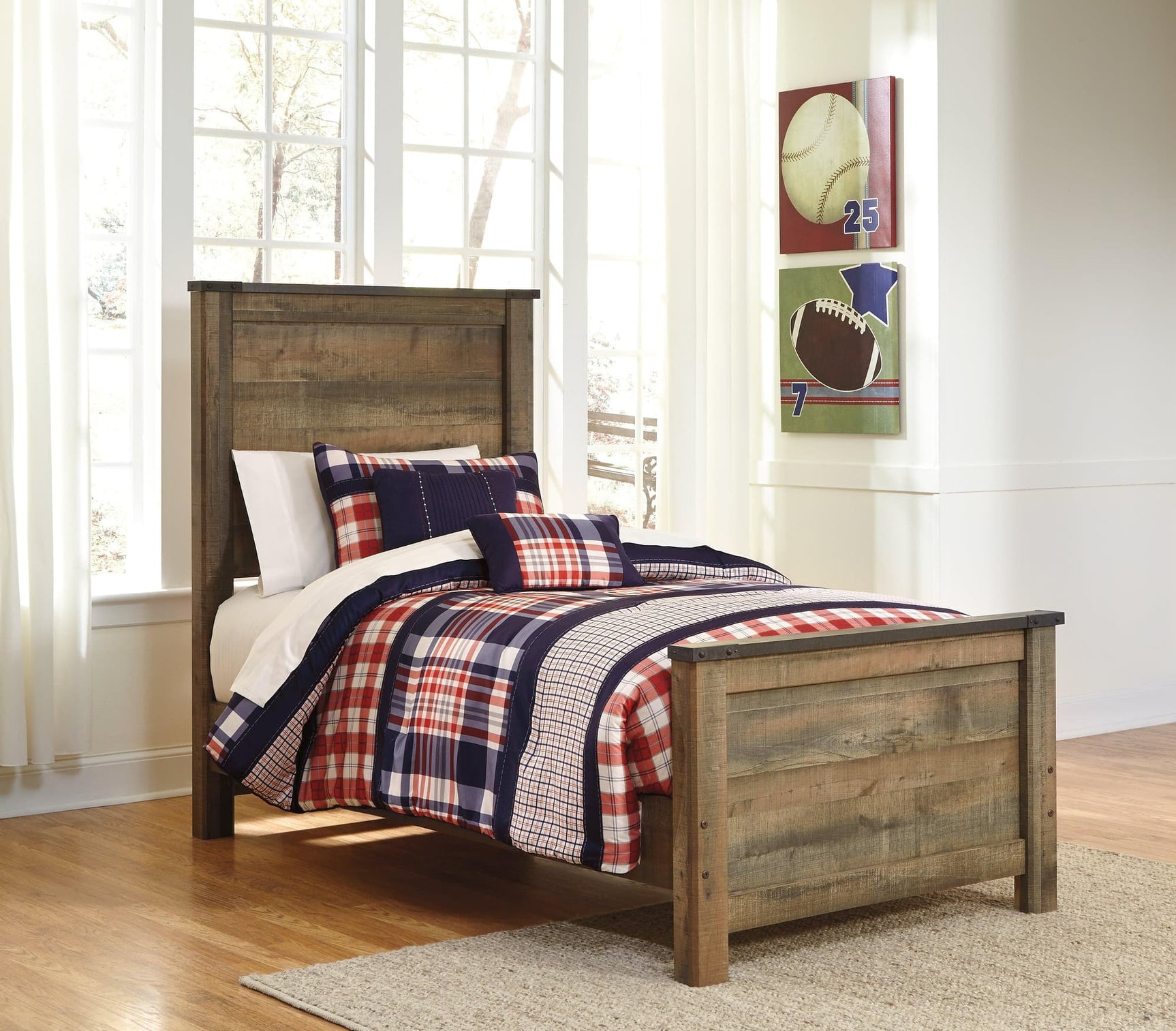 Trinell Brown Twin Panel Bed front view