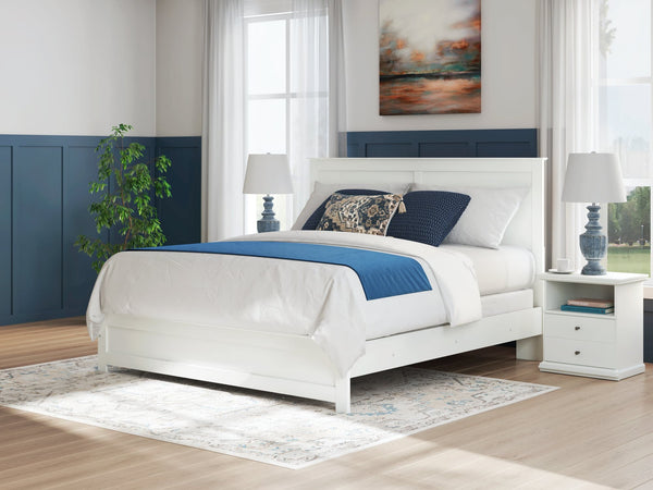 Bostwick Shoals White King Panel Bed front view