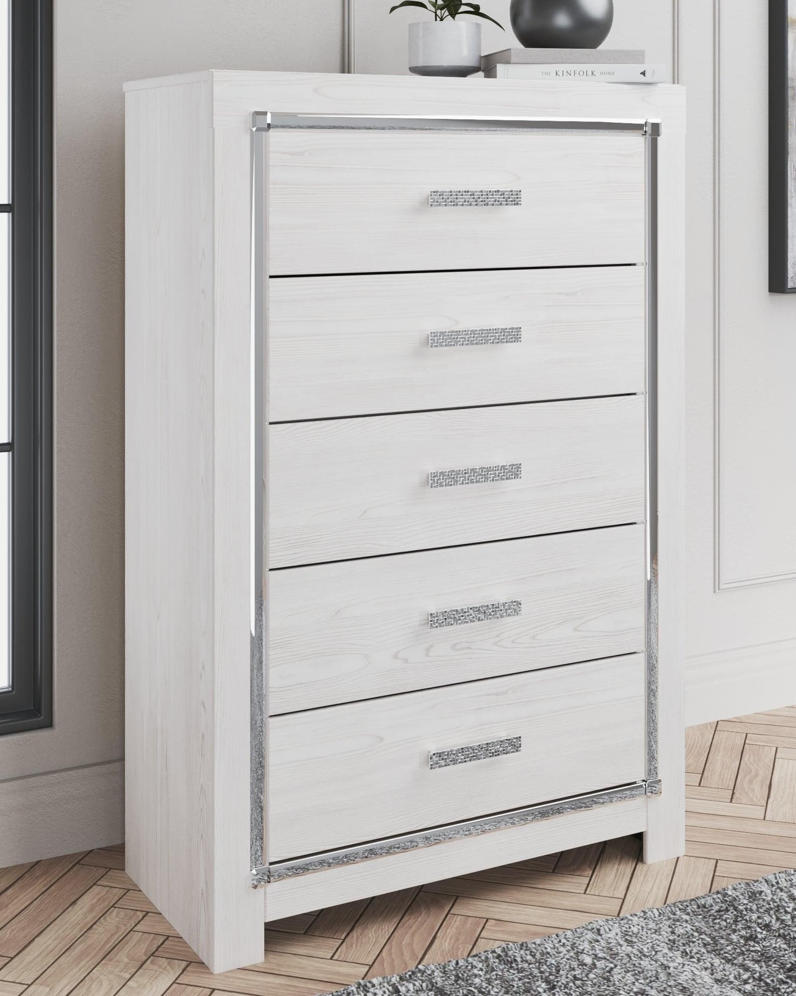 Altyra White Chest of Drawers front angle with drawers closed