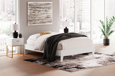 Socalle Two-Tone Queen Platform Bed front view