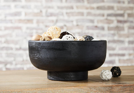 Brynnington black wooden bowl front view