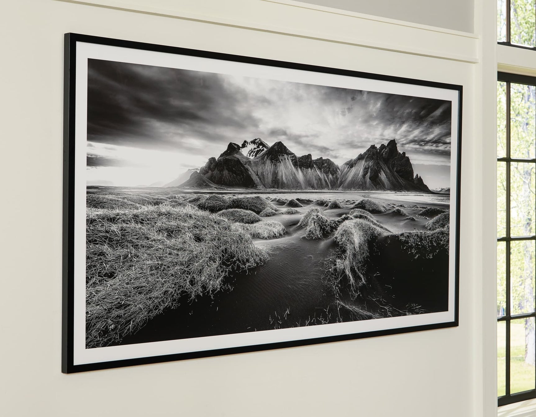 Delstone black and white wall art front view with mountain print