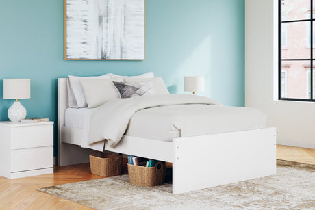 Onita White Full Panel Full-Size Platform Bed front view