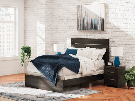 Hollivern Dark Gray Queen Panel Bed front view
