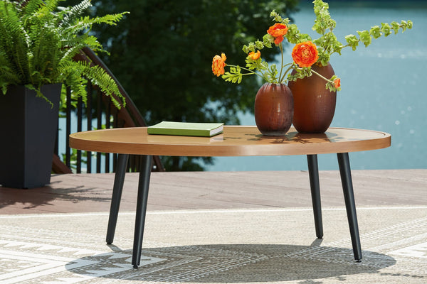 Horizon Hall Two-tone Brown Outdoor Coffee Table front view