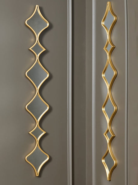 Harriswood goldtone metal accent mirror front view