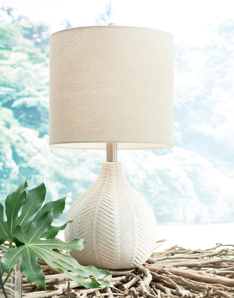 Rainermen off-white 2-piece ceramic table lamp set front view