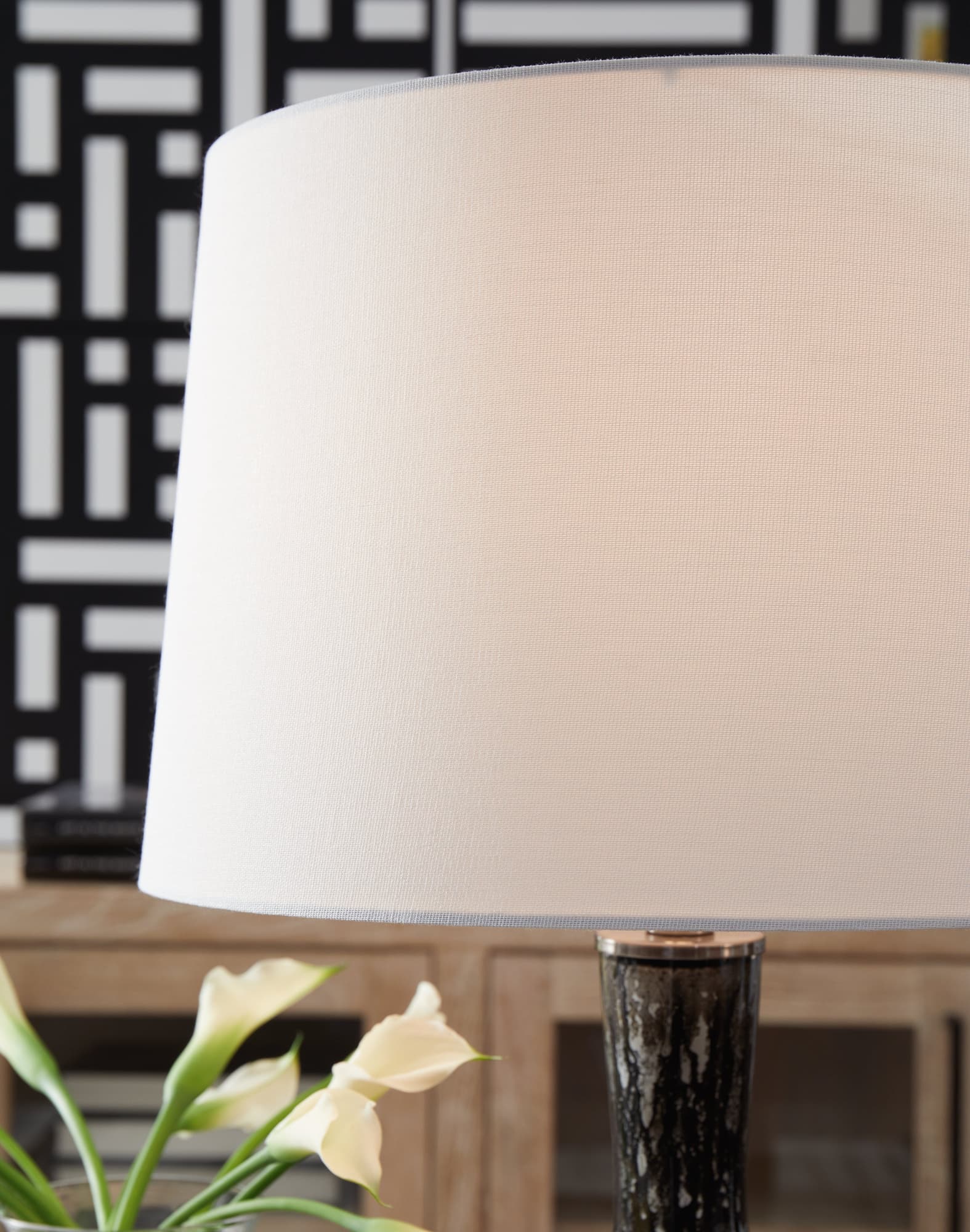 Tenslow Antique Black 2-Piece Table Lamp Set, front view