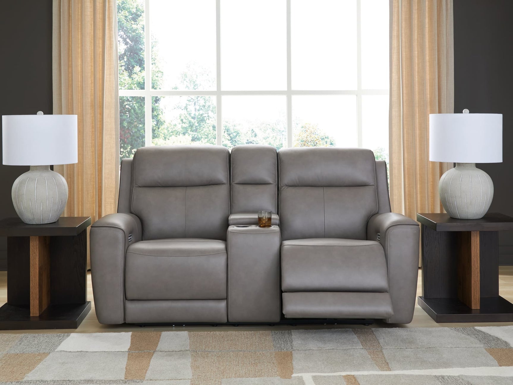 5Z-Comfort Coin Leather Power Reclining Loveseat front view with console and cup holders