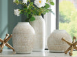 Vinburn accessory set with 3 white metal vases and 2 goldtone metal sculptures