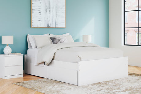 Onita White Queen Platform Bed angled view