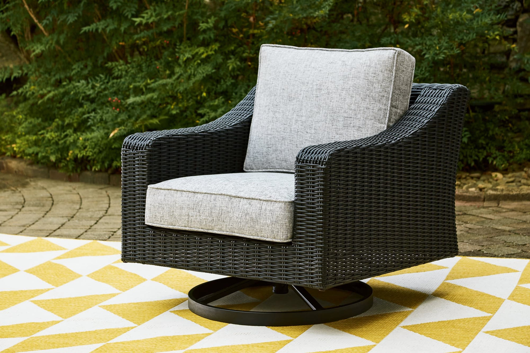 Beachcroft outdoor sofa with black frame and light gray cushions - front view