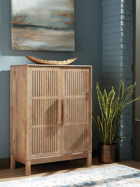 Pellamour Natural Brown Mango Wood Bar Cabinet front view closed doors