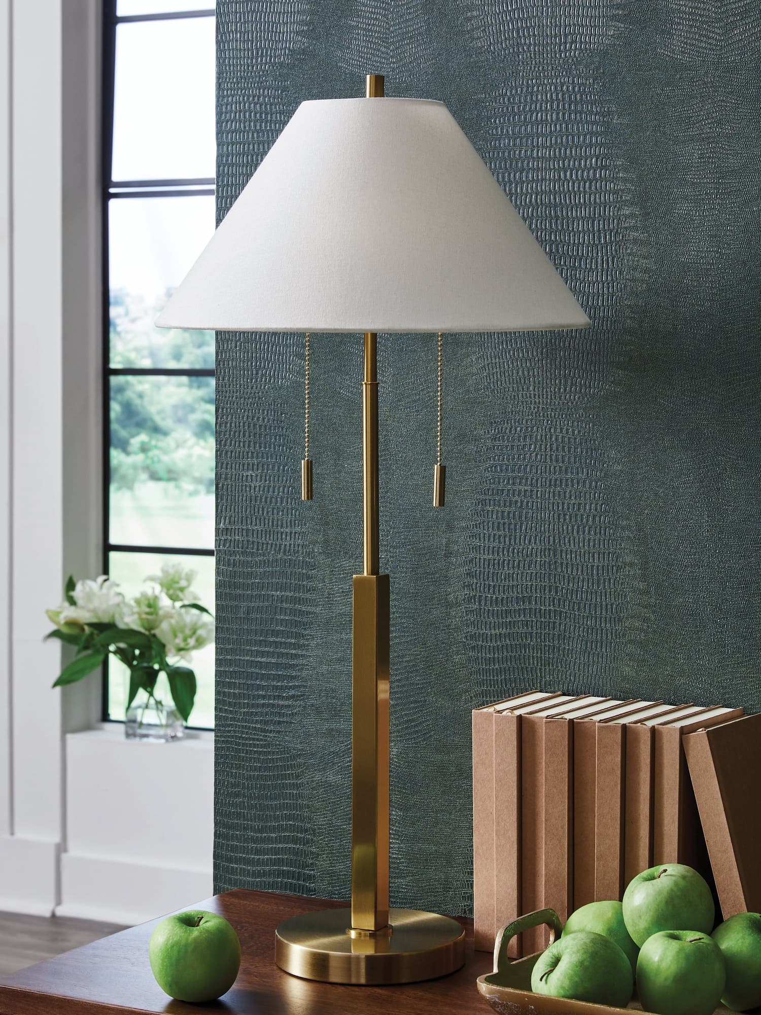Haigwood gold finish table lamp front view
