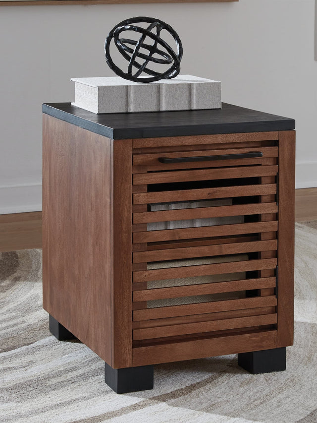 Kallari Warm Brown/Black Chairside End Table front view