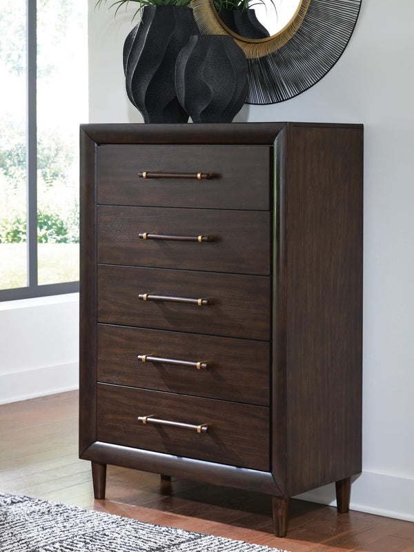 Dantenton Merlot Chest of Drawers front view