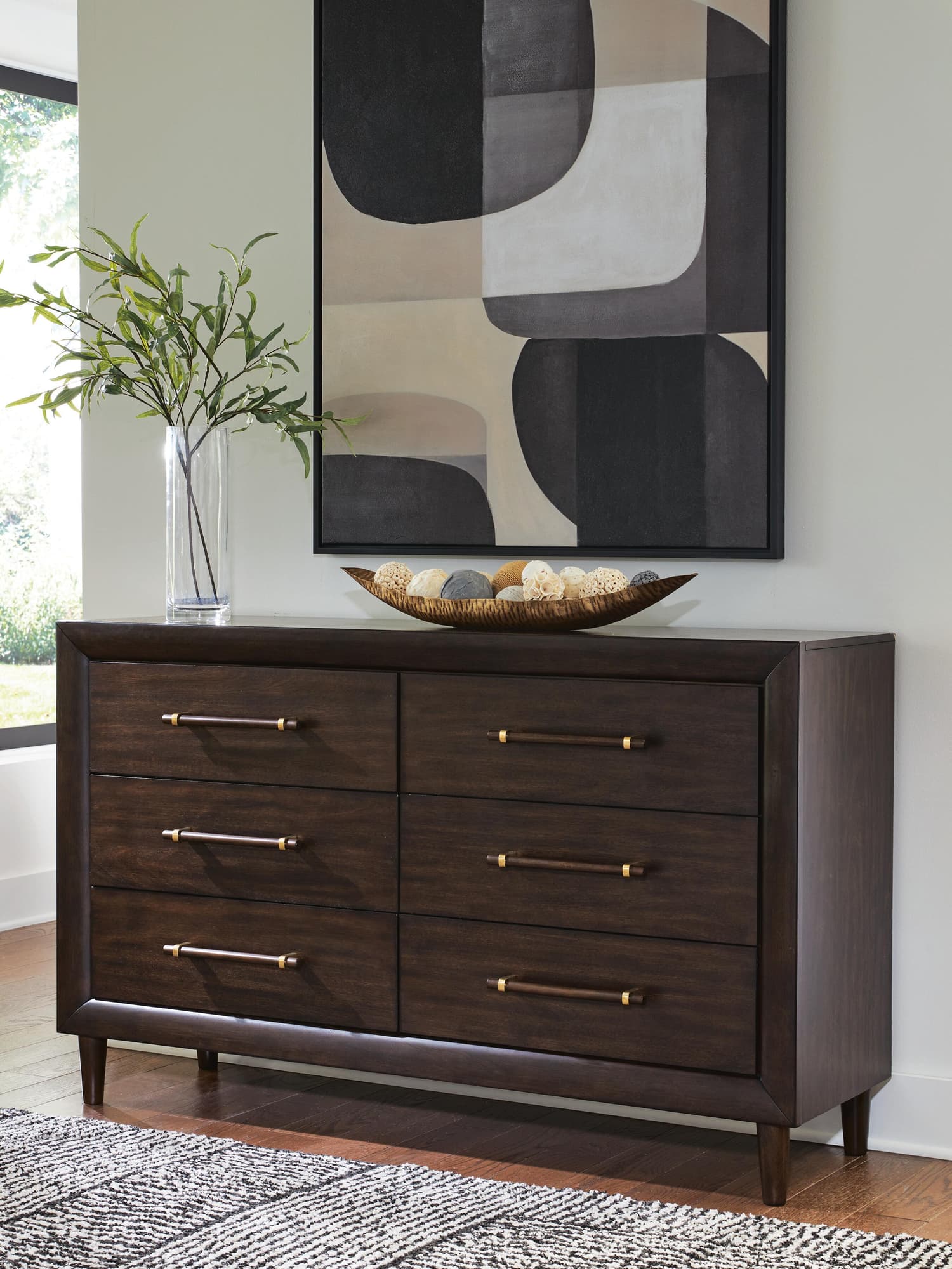 Dantenton Merlot 6-Drawer Dresser front view
