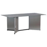 Emery dining table corner detail
