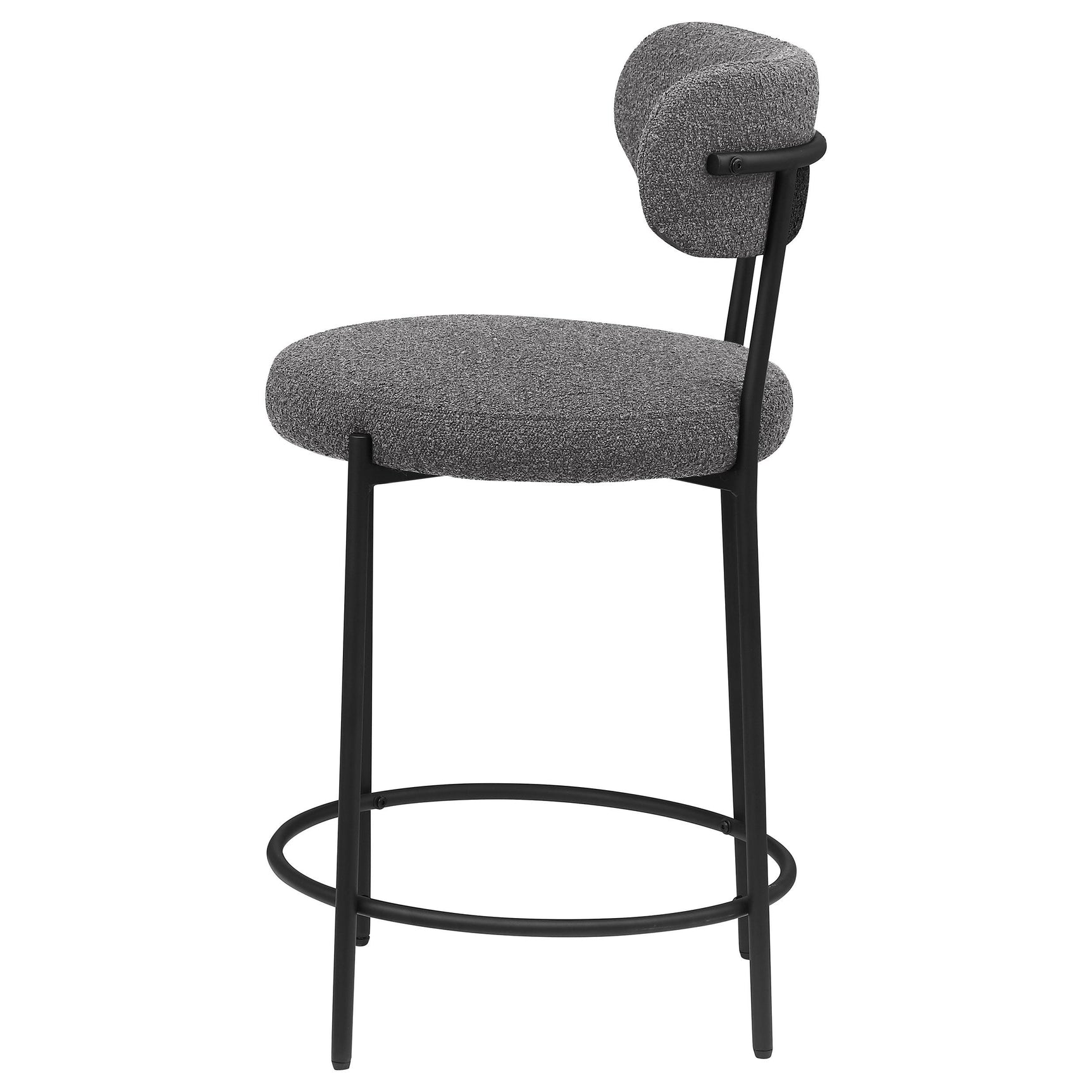 Curved backrest and rounded seat of Viola chair