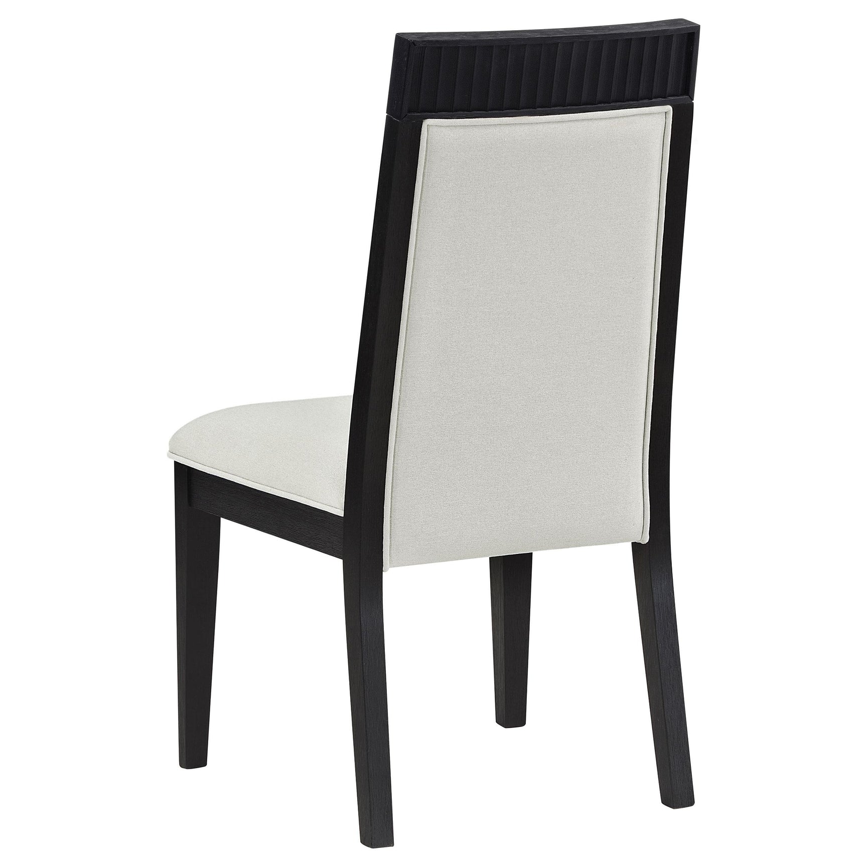 Seating surface and side profile of Brookmead chair