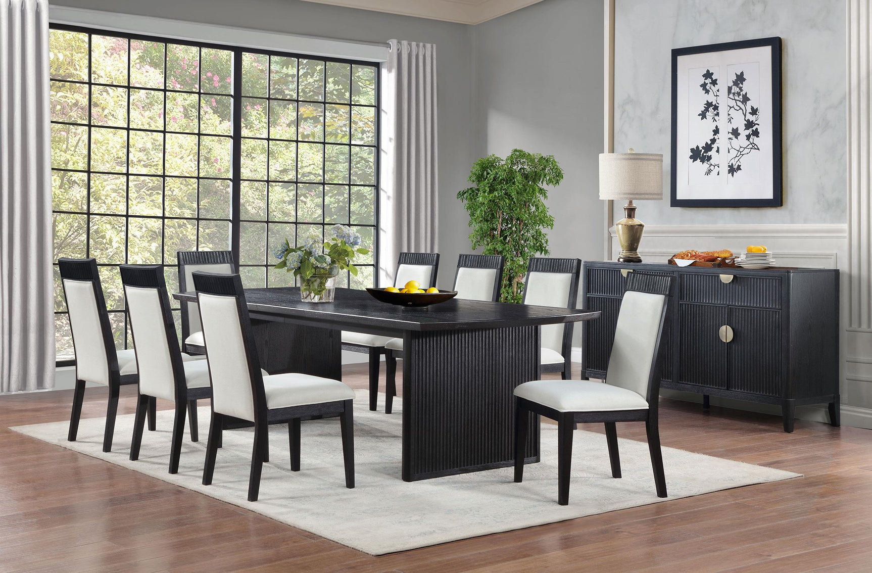 Brookmead chair on dining room set