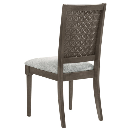 Close detail of table leg in Onslow Dining Set
