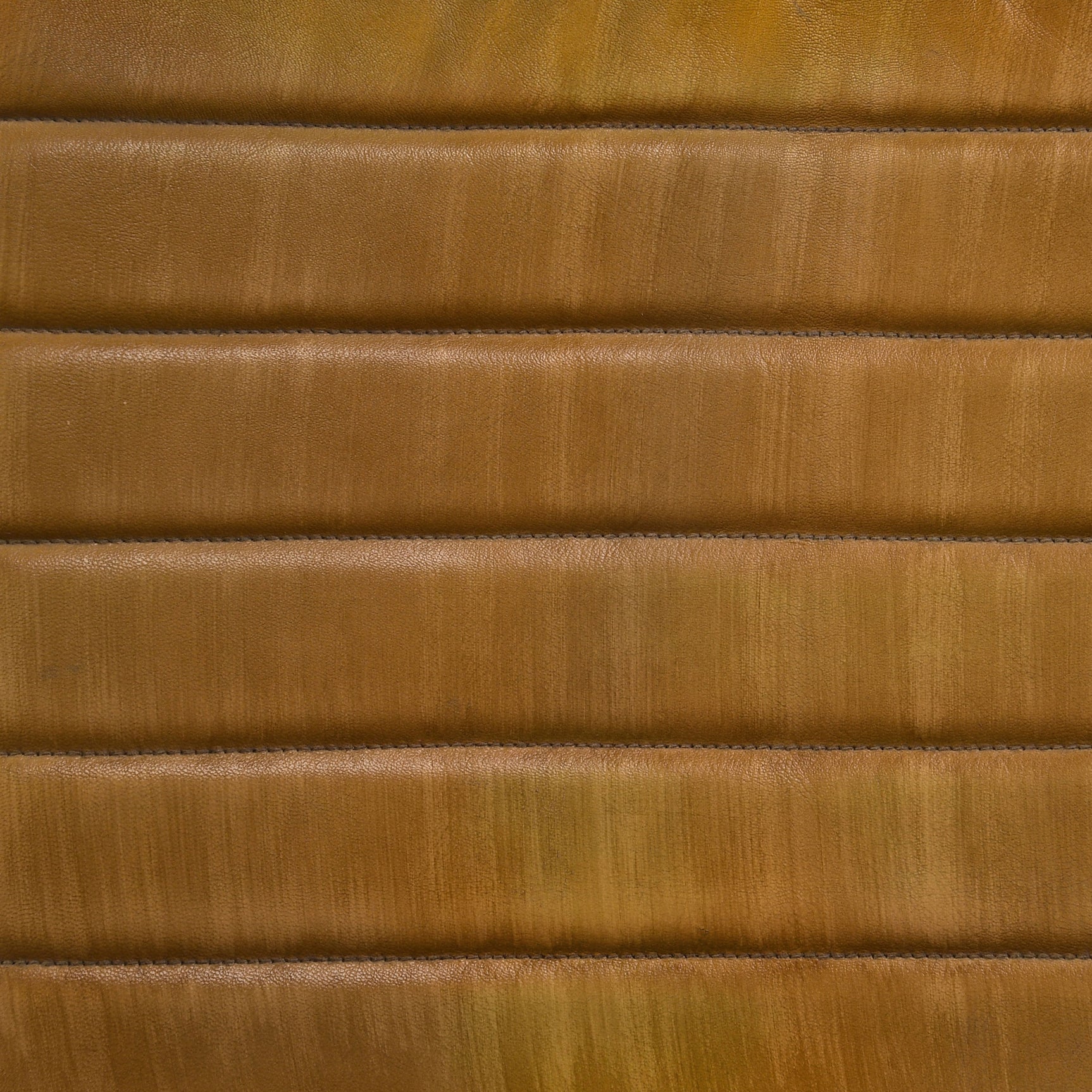 Close-up of wood grain on table