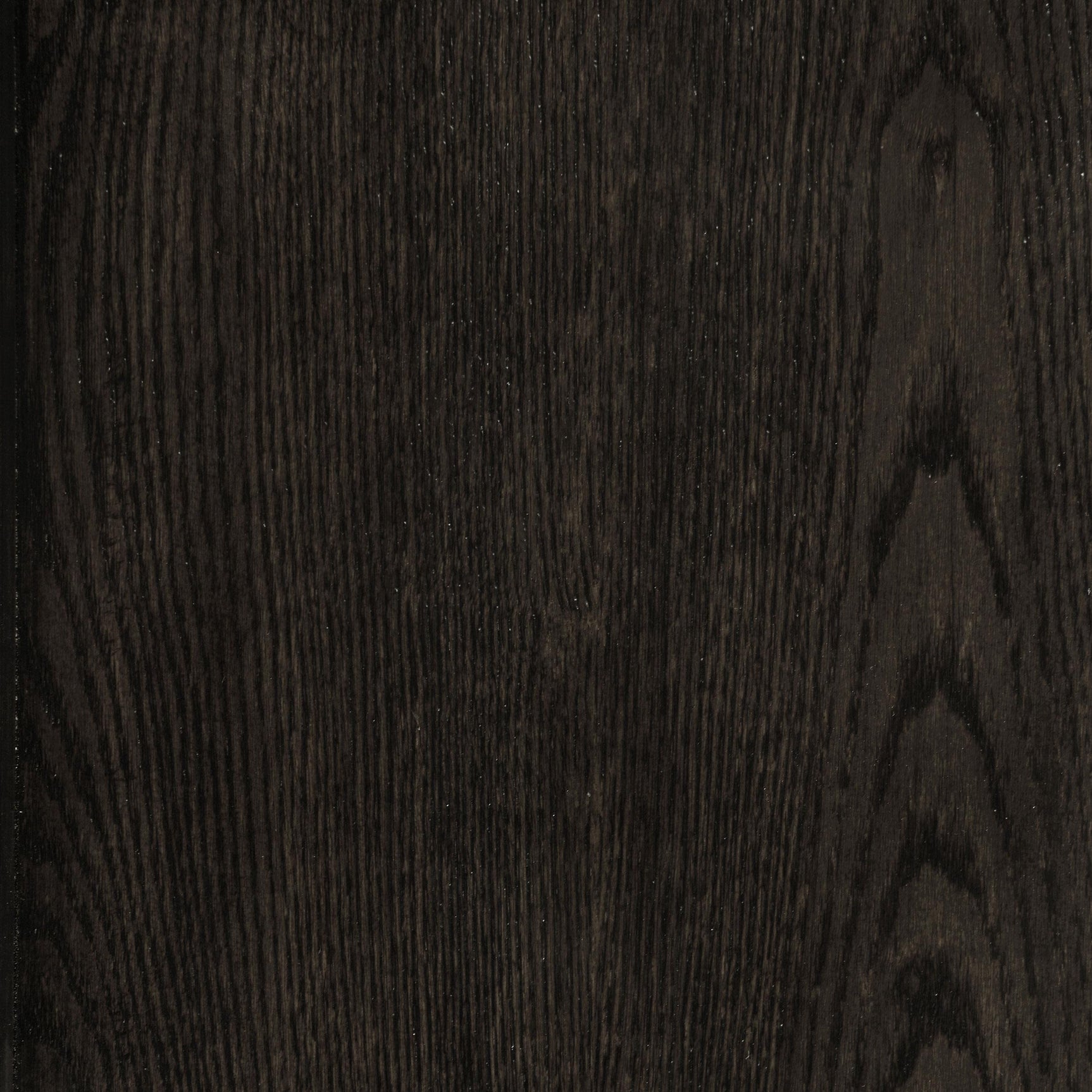 Convex edge profile on Twyla dining table