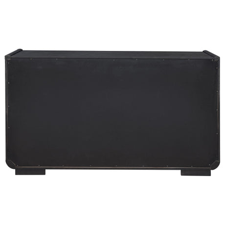 Leandro sideboard close-up on handle