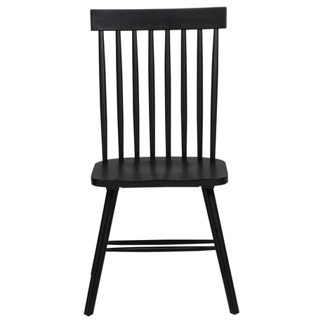 Leg detail with double stretchers on Windsor chair