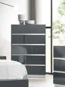 Verona Gray 5-Drawer Chest front view