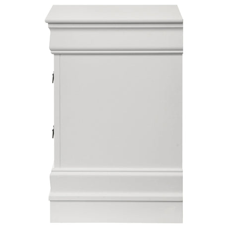 Side angle of Louis Philippe nightstand showing bracket feet