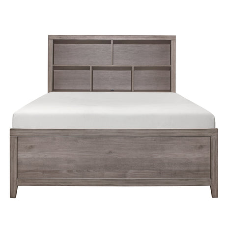 Bedroom view of Garo Gray Wall Bedroom Set bed