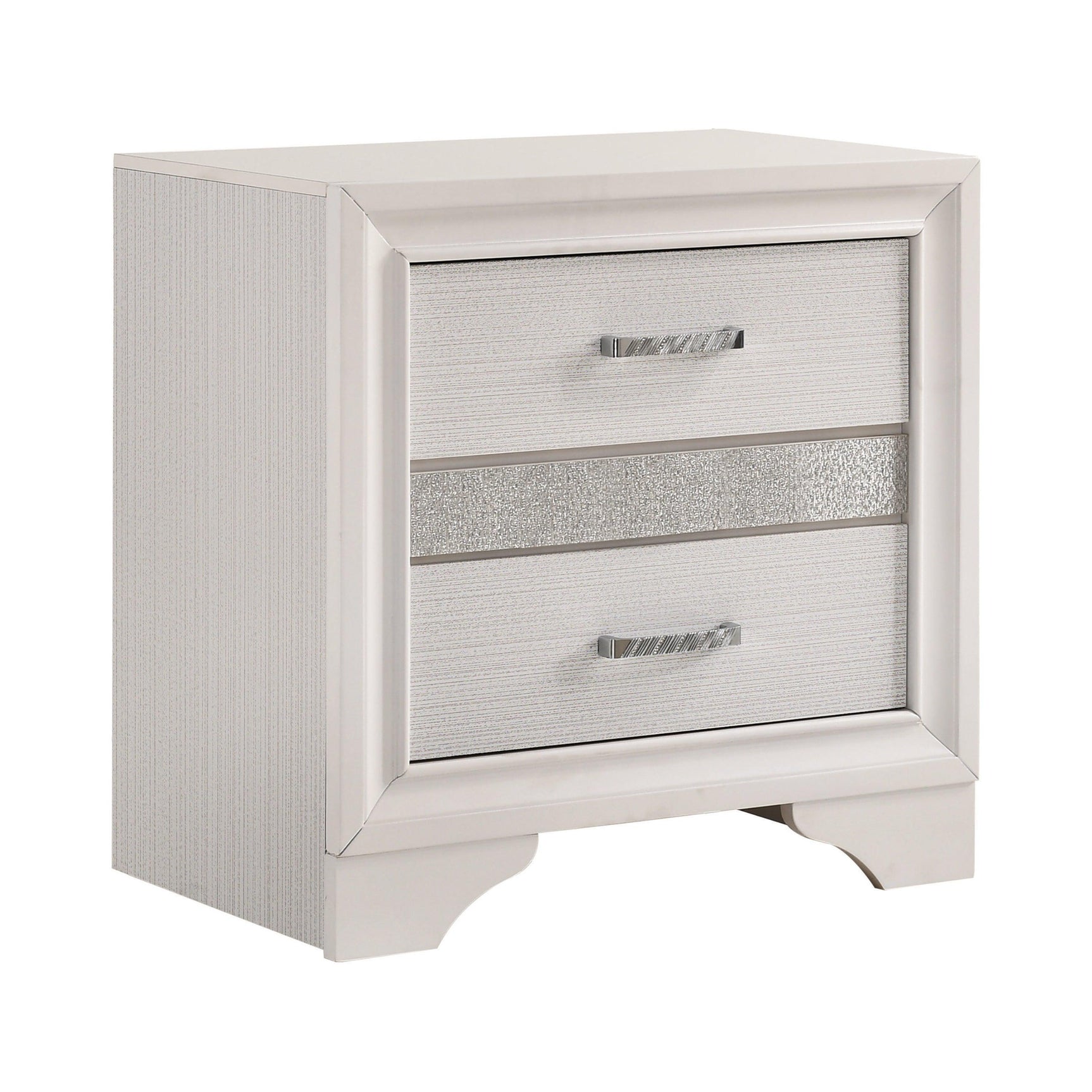 Miranda chest overall room placement