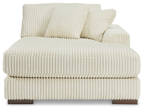 Lindyn Ivory Velvet 4-Piece Sectional fabric detail