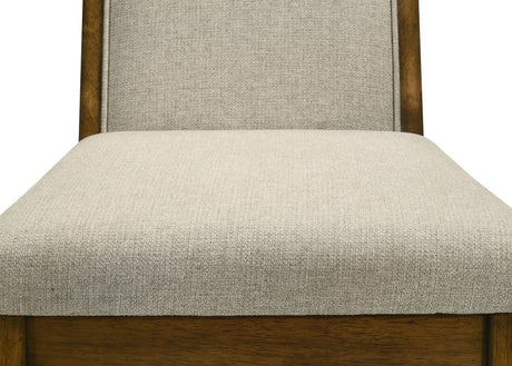 Bench included with Hollister Light Brown Rectangular Dining Room Set