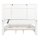 Bed footboard detail