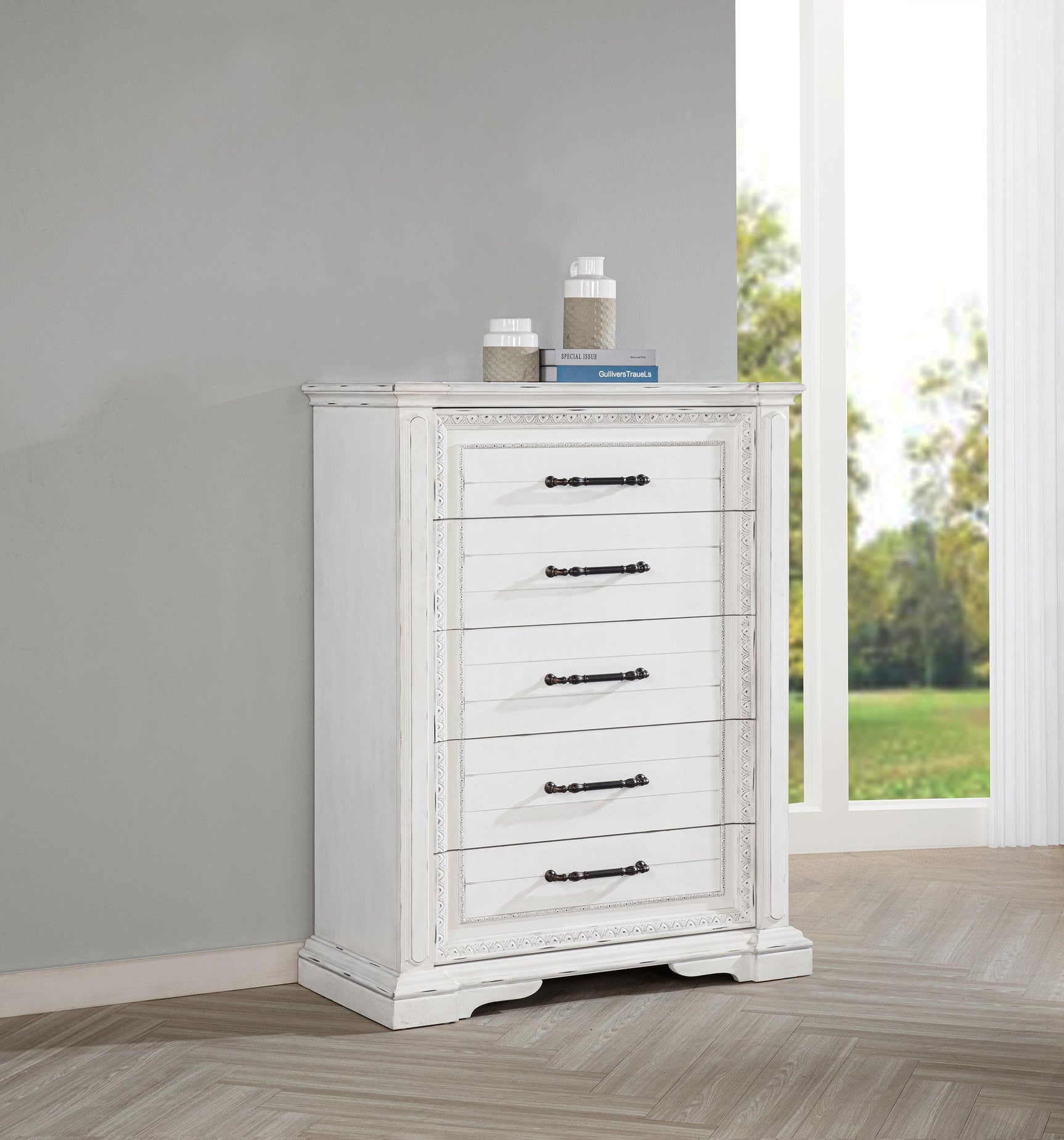 McKinney chest side angle showing molded edges