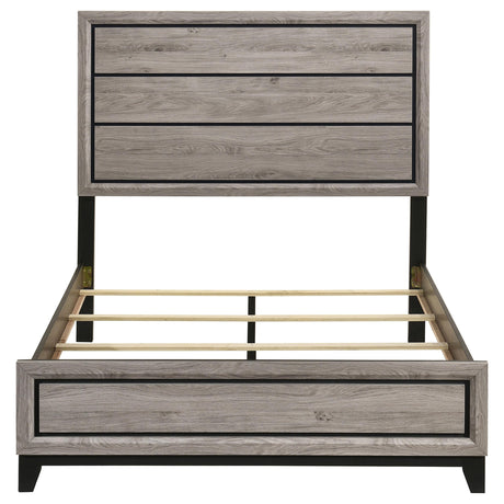 Footboard vertical groove design detail
