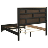 Detail of L-shape hook and plate bed rail attachment