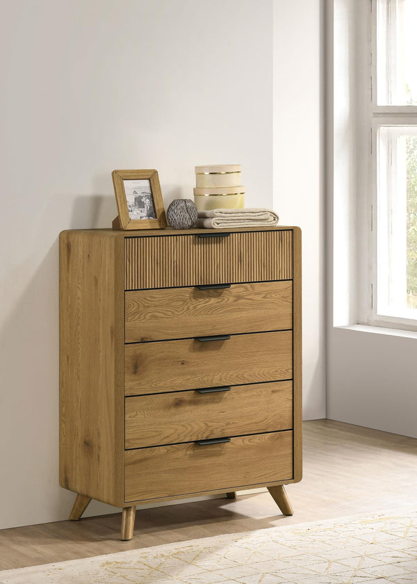 Bennett chest drawer detail vertical reeding on top drawer