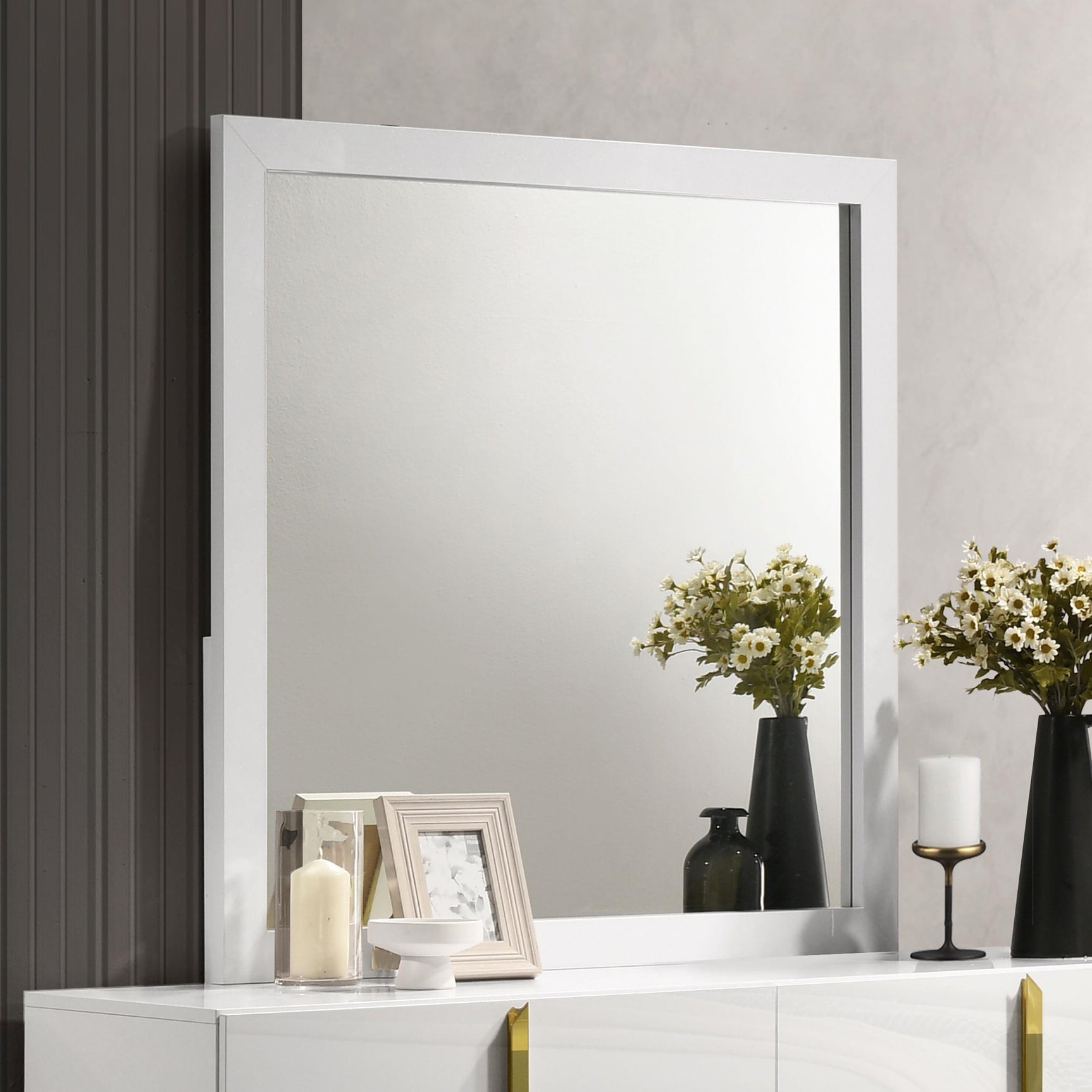 Side view of Ines dresser mirror showing closed corner frame