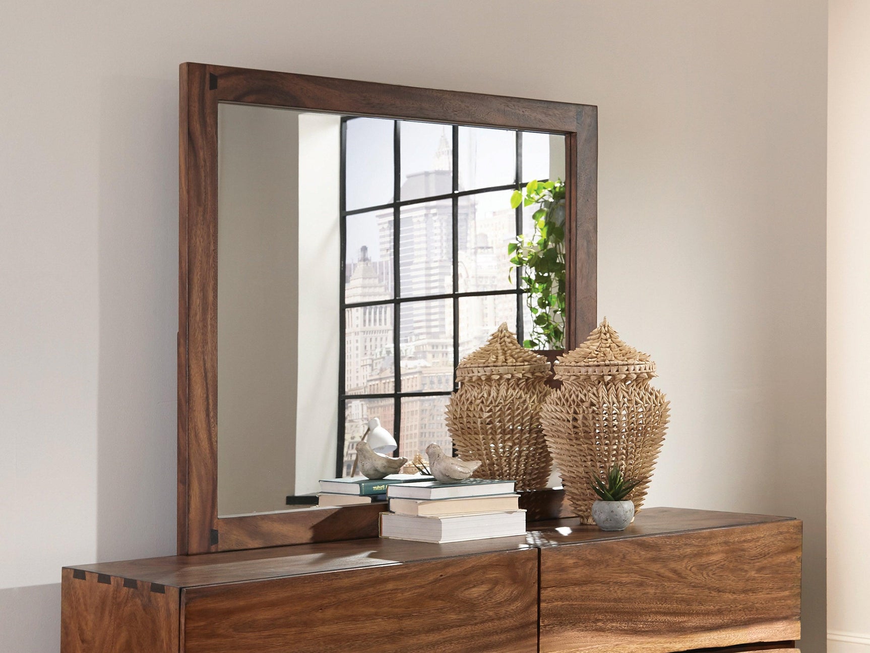 Close-up of Winslow mirror smoked glass