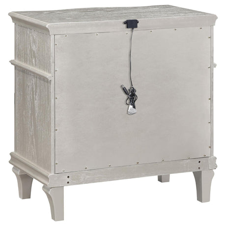 Evangeline bedroom set side view with bed and nightstand