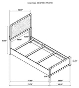 Cavelle bed corner frame detail
