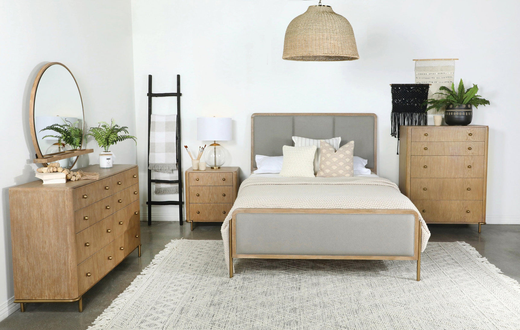 Arini 8-Drawer Dresser side angle