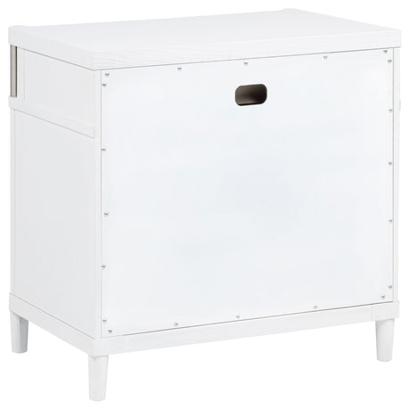 Gracemont white 3-drawer bedroom nightstand front view