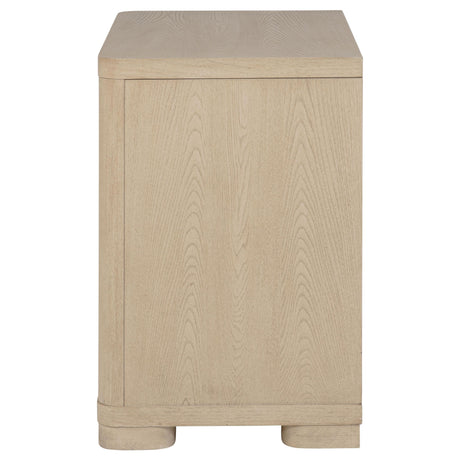 Cord management access on back panel